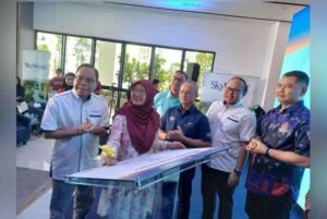 Dr Zaliha pada Majlis Penyerahan Kunci Kediaman Mampu Milik Residensi SkyAwani 5, Kuala Lumpur.